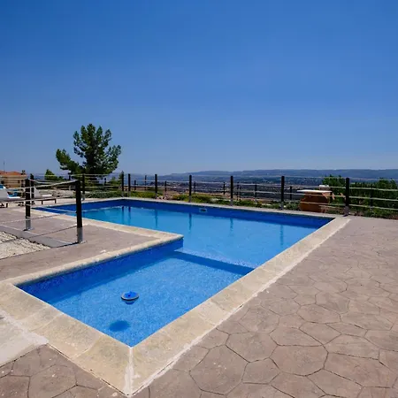 Il Pino By Nomads - A Private Nature Retreat * Πάφος