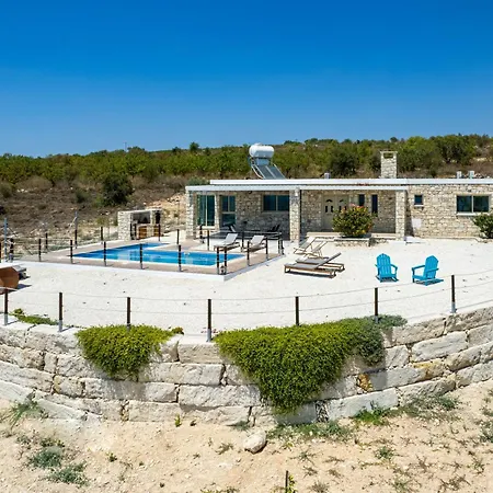 Villa Il Pino By Nomads - A Private Nature Retreat *