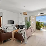 Il Pino By Nomads - A Private Nature Retreat Πάφος